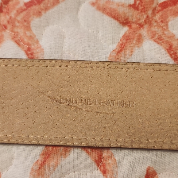 Light Brown Leather Textured Belt with Silver Buckle - Picture 5 of 8